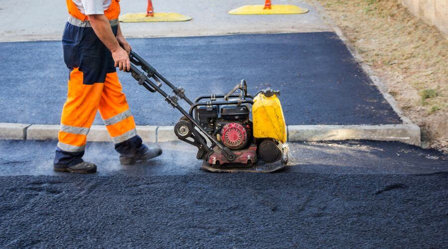 Professional gutter cleaning in New Kensington, PA